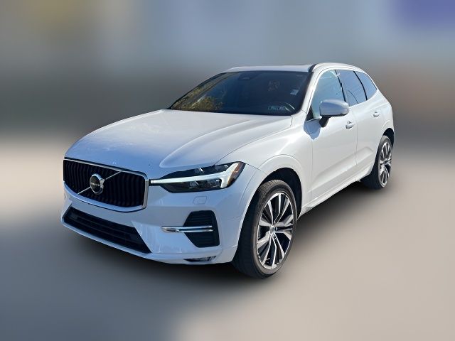 2022 Volvo XC60 Momentum