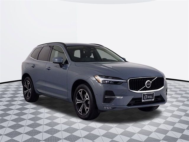 2022 Volvo XC60 Momentum