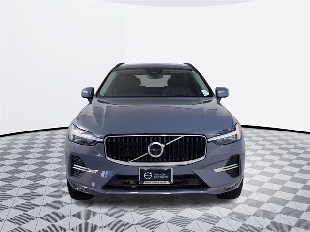 2022 Volvo XC60 Momentum