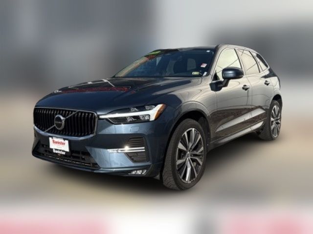 2022 Volvo XC60 Momentum