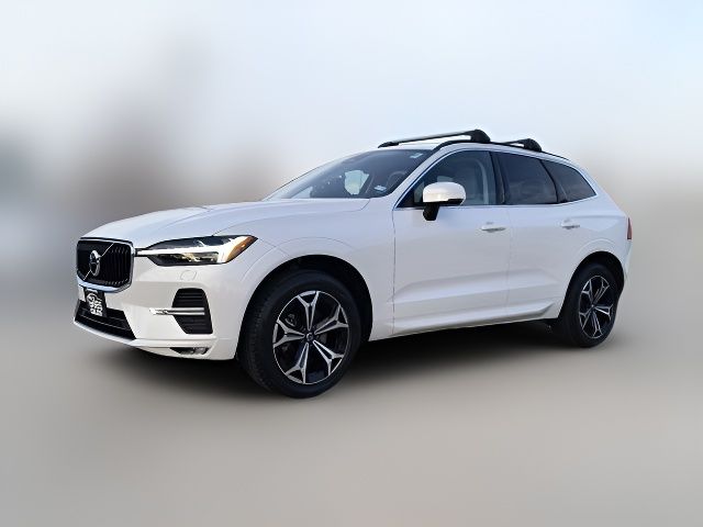 2022 Volvo XC60 Momentum