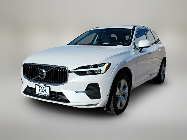 2022 Volvo XC60 Momentum