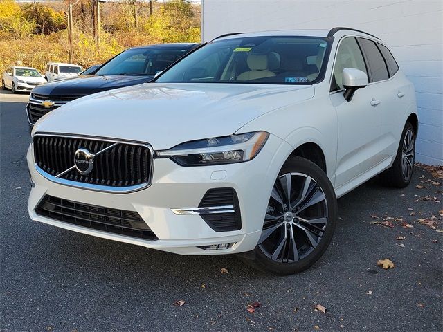 2022 Volvo XC60 Momentum