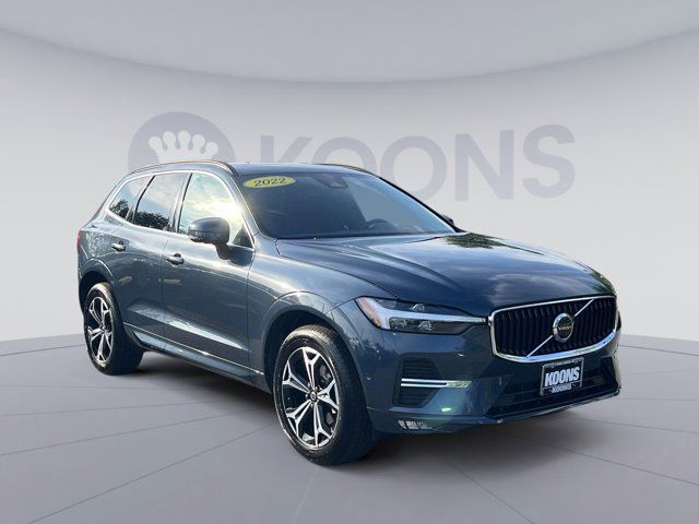 2022 Volvo XC60 Momentum