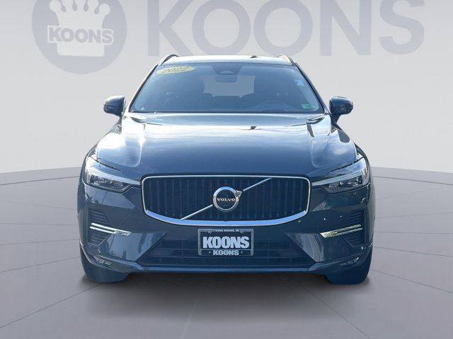 2022 Volvo XC60 Momentum