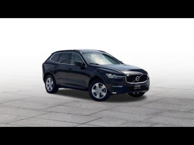 2022 Volvo XC60 Momentum