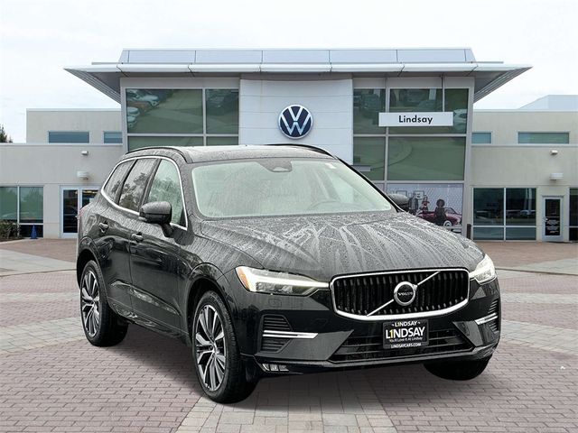 2022 Volvo XC60 Momentum