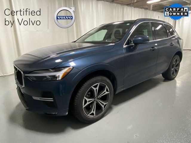 2022 Volvo XC60 Momentum