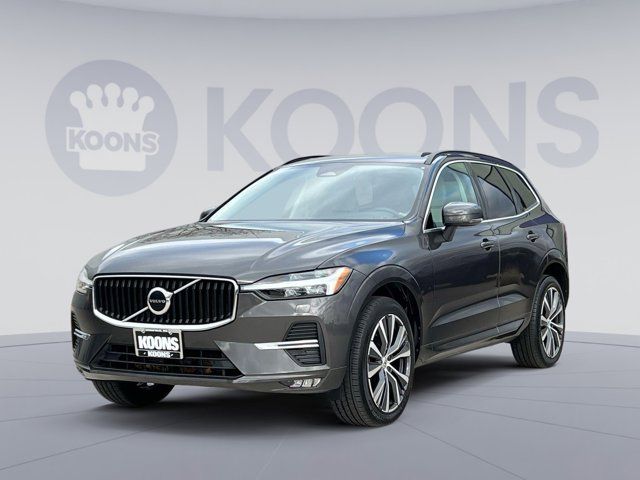 2022 Volvo XC60 Momentum