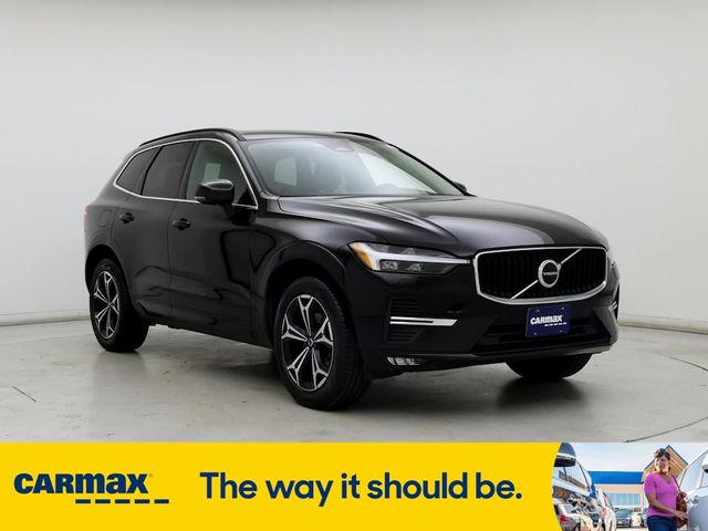 2022 Volvo XC60 Momentum