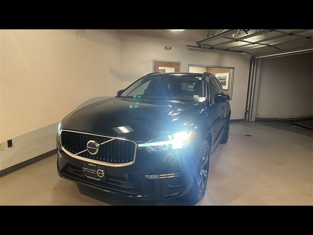 2022 Volvo XC60 Momentum