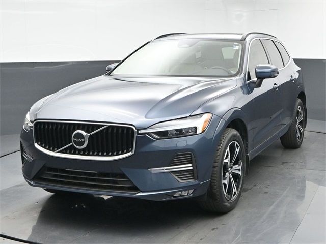 2022 Volvo XC60 Momentum