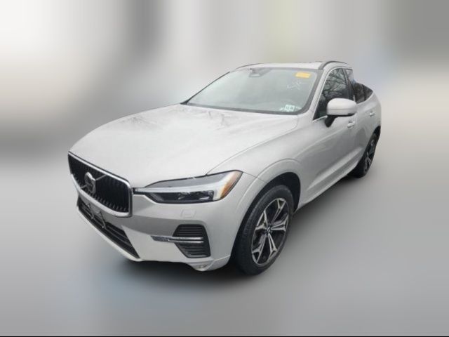 2022 Volvo XC60 Momentum