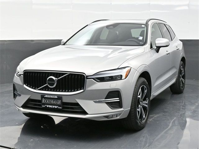 2022 Volvo XC60 Momentum