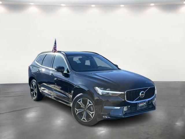 2022 Volvo XC60 Momentum