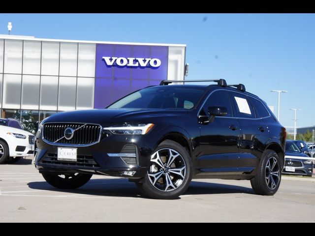 2022 Volvo XC60 Momentum