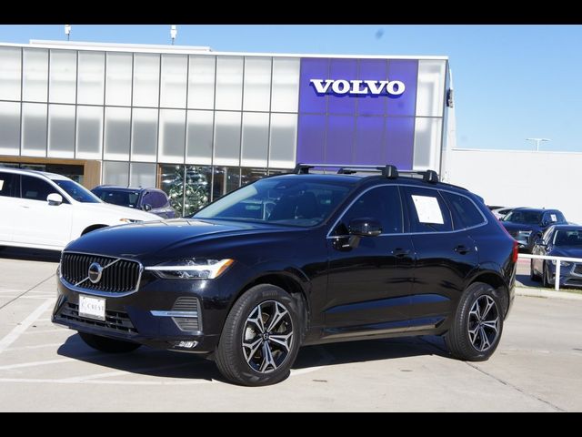 2022 Volvo XC60 Momentum