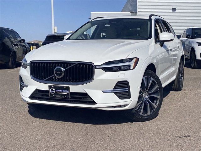 2022 Volvo XC60 Momentum