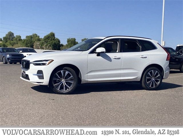 2022 Volvo XC60 Momentum