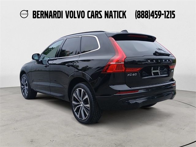 2022 Volvo XC60 Momentum