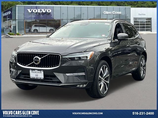 2022 Volvo XC60 Momentum