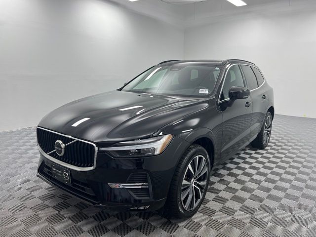 2022 Volvo XC60 Momentum