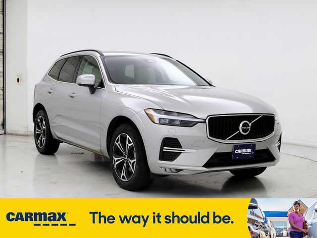 2022 Volvo XC60 Momentum