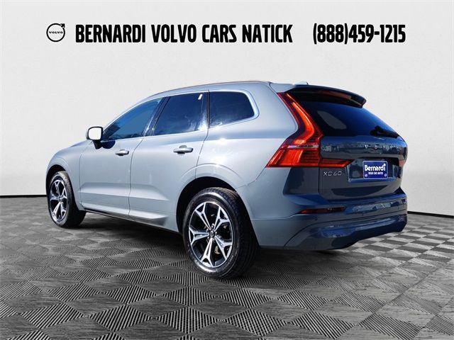 2022 Volvo XC60 Momentum