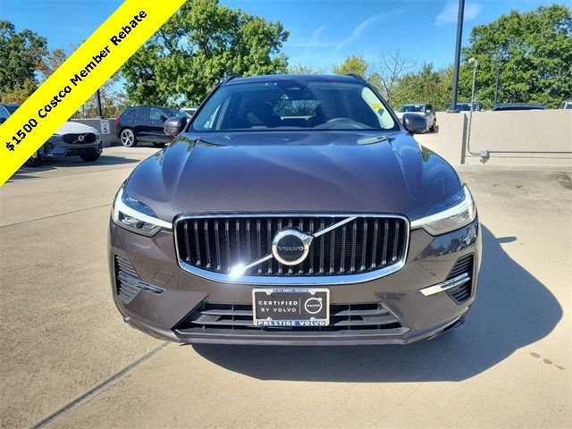 2022 Volvo XC60 Momentum