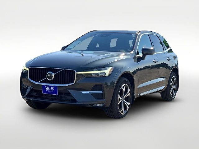 2022 Volvo XC60 Momentum