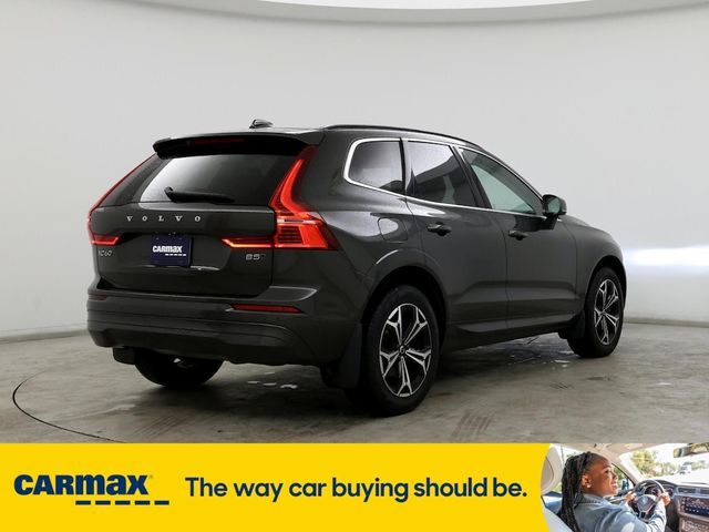 2022 Volvo XC60 Momentum