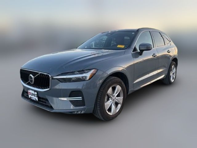 2022 Volvo XC60 Momentum