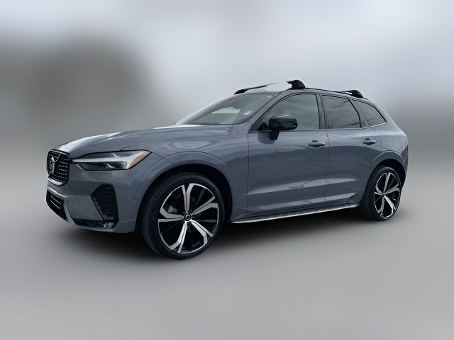 2022 Volvo XC60 R-Design