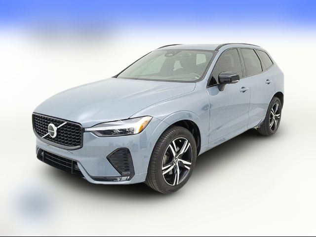 2022 Volvo XC60 R-Design