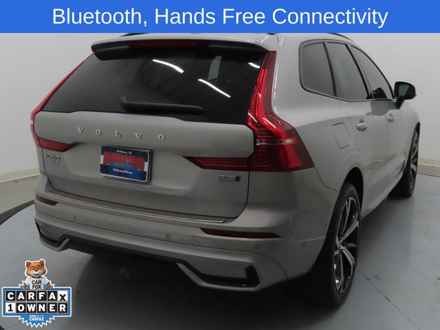 2022 Volvo XC60 R-Design