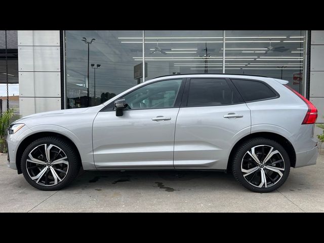 2022 Volvo XC60 R-Design