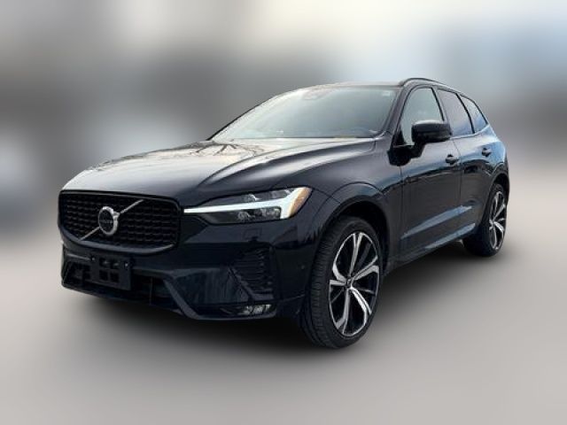 2022 Volvo XC60 R-Design