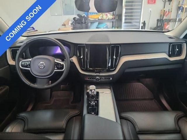 2022 Volvo XC60 Inscription