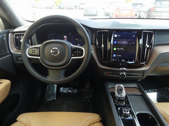 2022 Volvo XC60 Inscription