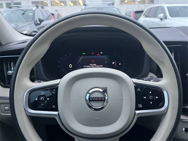 2022 Volvo XC60 Inscription