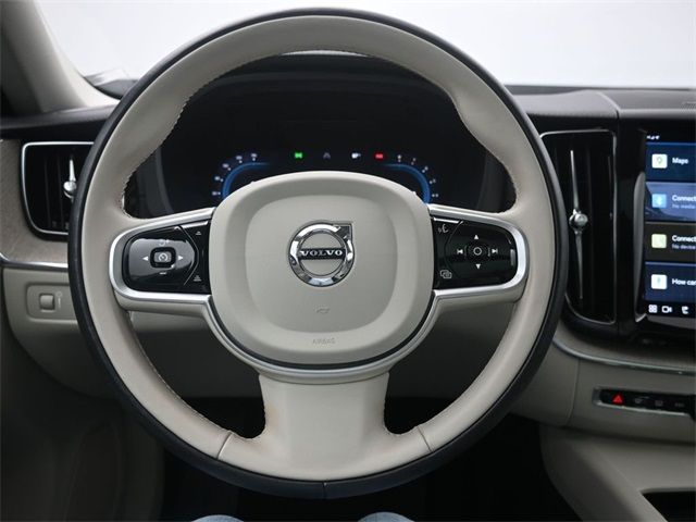 2022 Volvo XC60 Inscription