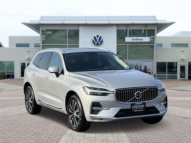 2022 Volvo XC60 Inscription