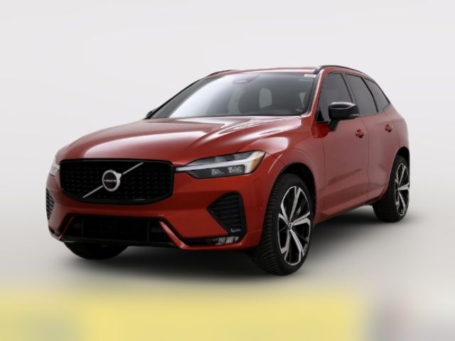 2022 Volvo XC60 R-Design