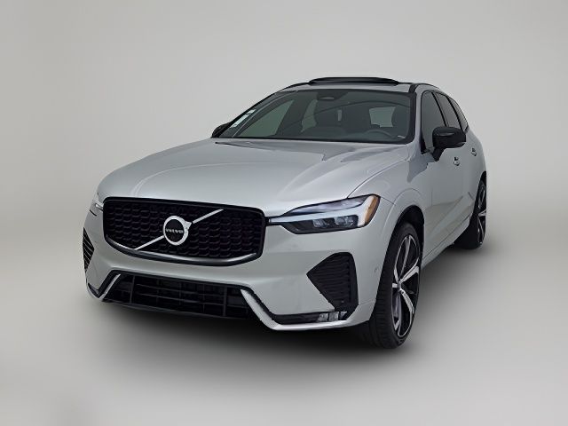 2022 Volvo XC60 R-Design