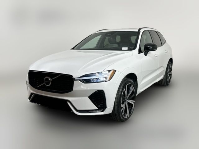 2022 Volvo XC60 R-Design