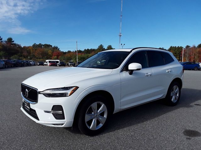 2022 Volvo XC60 Momentum