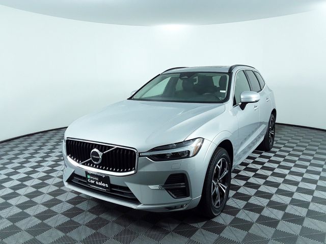 2022 Volvo XC60 Momentum