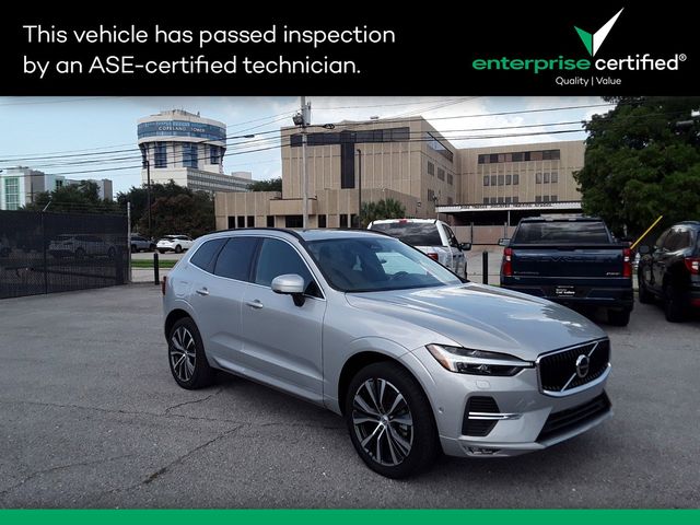 2022 Volvo XC60 Momentum