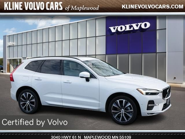 2022 Volvo XC60 Momentum