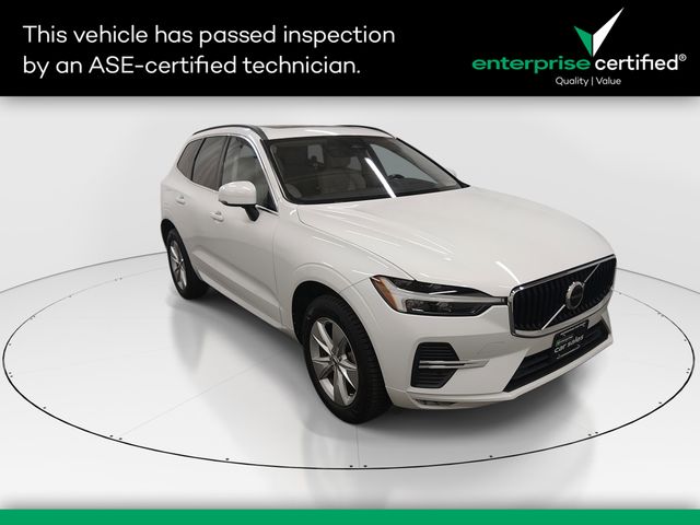 2022 Volvo XC60 Momentum